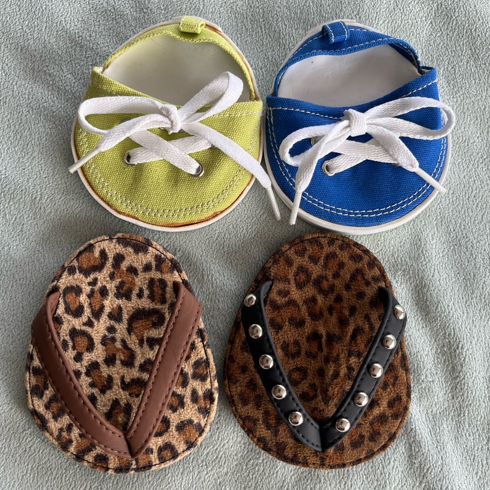 Unique Wine Glass Charms: Canvas Lace-Up Shoes and Leopard Print Sandals!